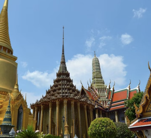 The Grand Palace Bangkok: Direct Entry Ticket
